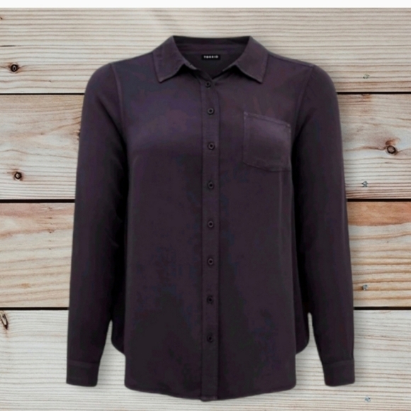 NWT - Torrid Trending Blouse - Sz 2x - Picture 3 of 7